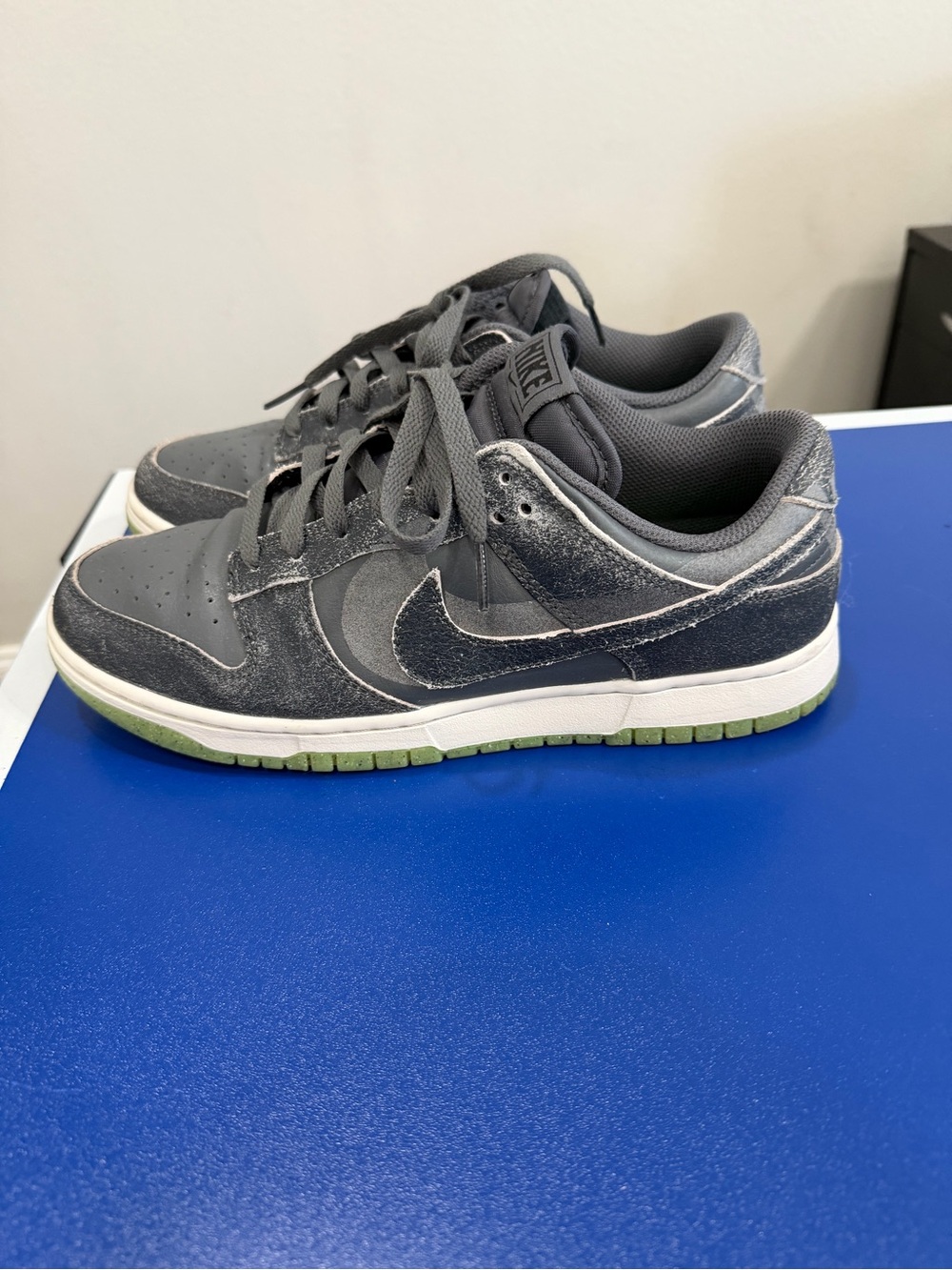 Nike Dunk Low Retro PRM "Halloween" (2022) or "Cauldron" size 9.5 - Picture 3 of 7